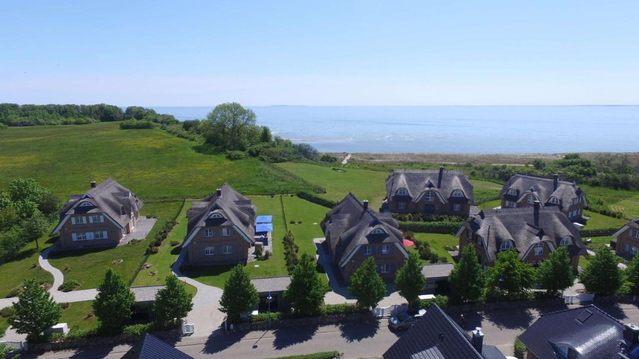 Strandhaus Buskam Im Moenchgut Auf Ruegen Лоббе Екстер'єр фото